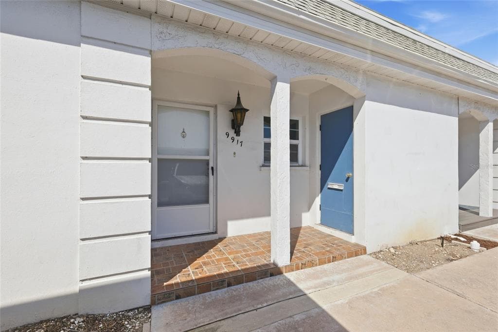 9917 DESOTO COURT # 9917, BRADENTON, FL 34210