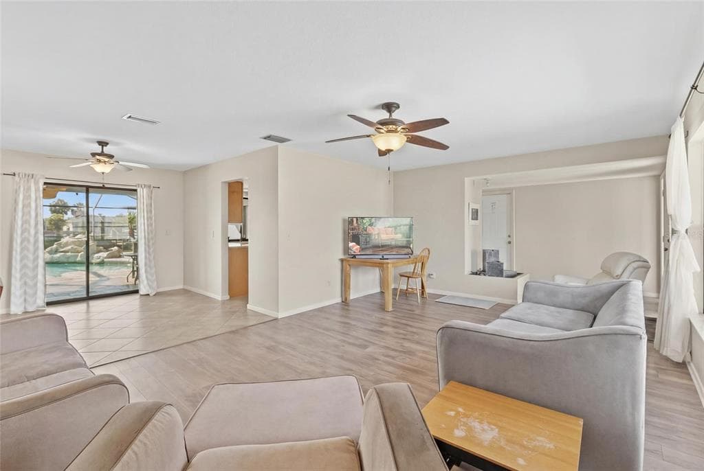 921 BIRDIE WAY, APOLLO BEACH, FL 33572 — zdjęcie 4