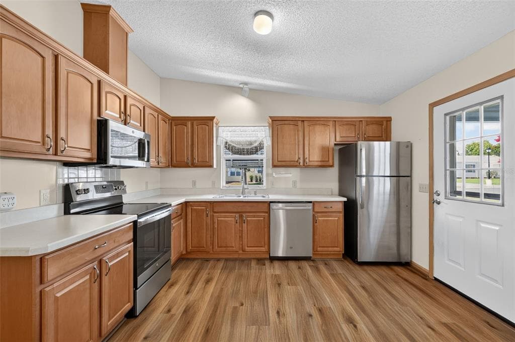 1231 ZAPATA PLACE, LADY LAKE, FL 32159 — zdjęcie 5