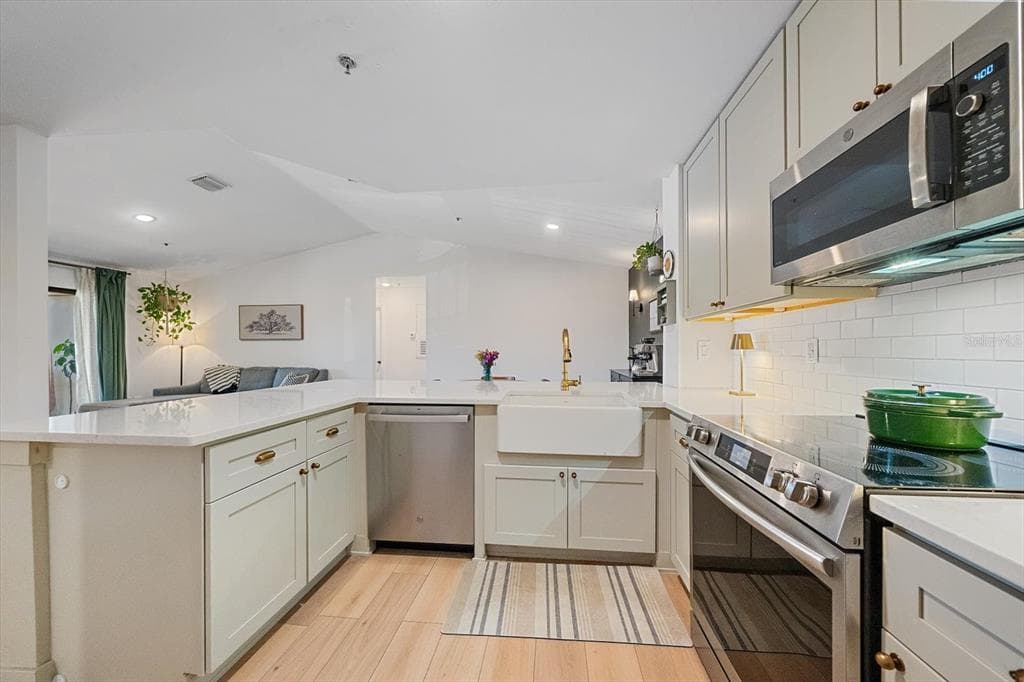 4002 CROCKERS LAKE BOULEVARD # 21, SARASOTA, FL 34238 — zdjęcie 2