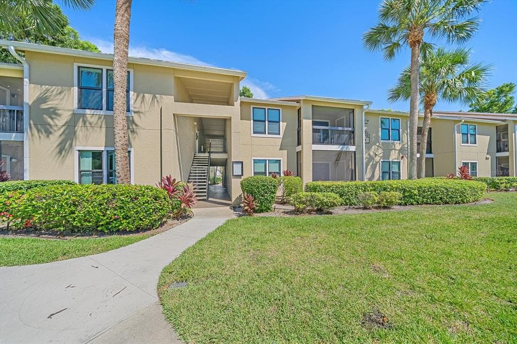 4002 CROCKERS LAKE BOULEVARD # 21, SARASOTA, FL 34238