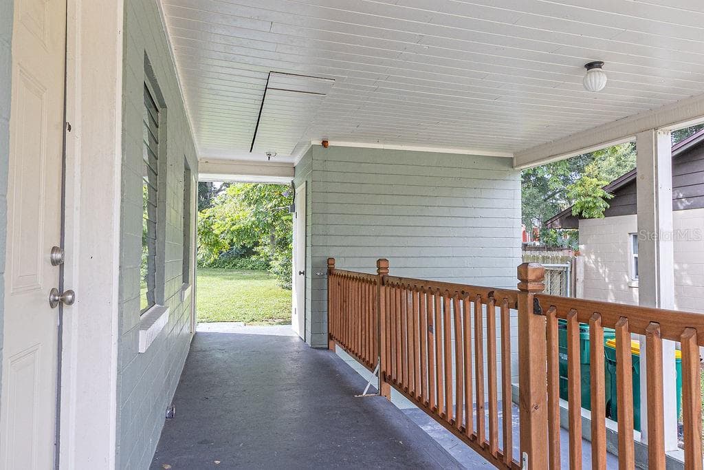 630 E INDIANA AVENUE, DELAND, FL 32724 — zdjęcie 4
