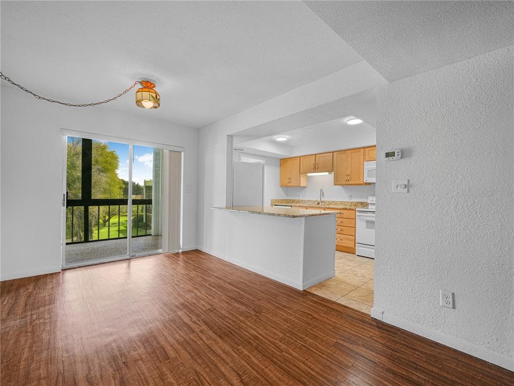 1130 N LAKE PARKER AVENUE # A301, LAKELAND, FL 33805 — zdjęcie 3