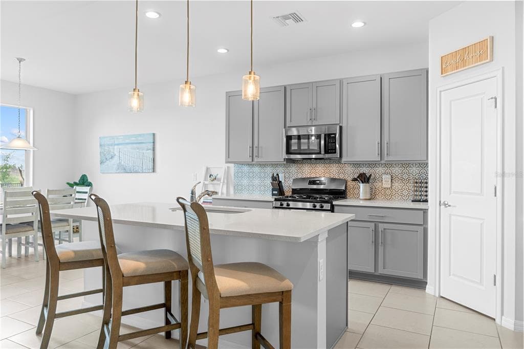 15951 MULRION BOULEVARD, PUNTA GORDA, FL 33982 — zdjęcie 4