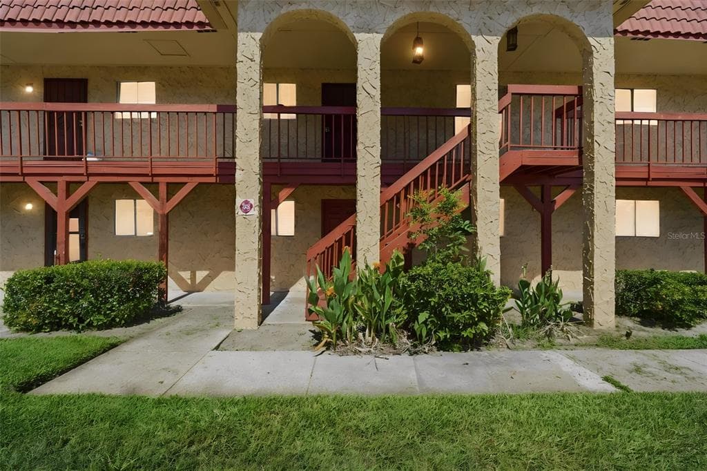 2868 N POWERS DRIVE # 177, ORLANDO, FL 32818