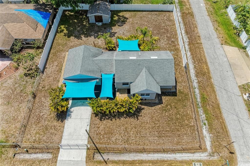 901 OAK STREET SW, RUSKIN, FL 33570 — zdjęcie 2