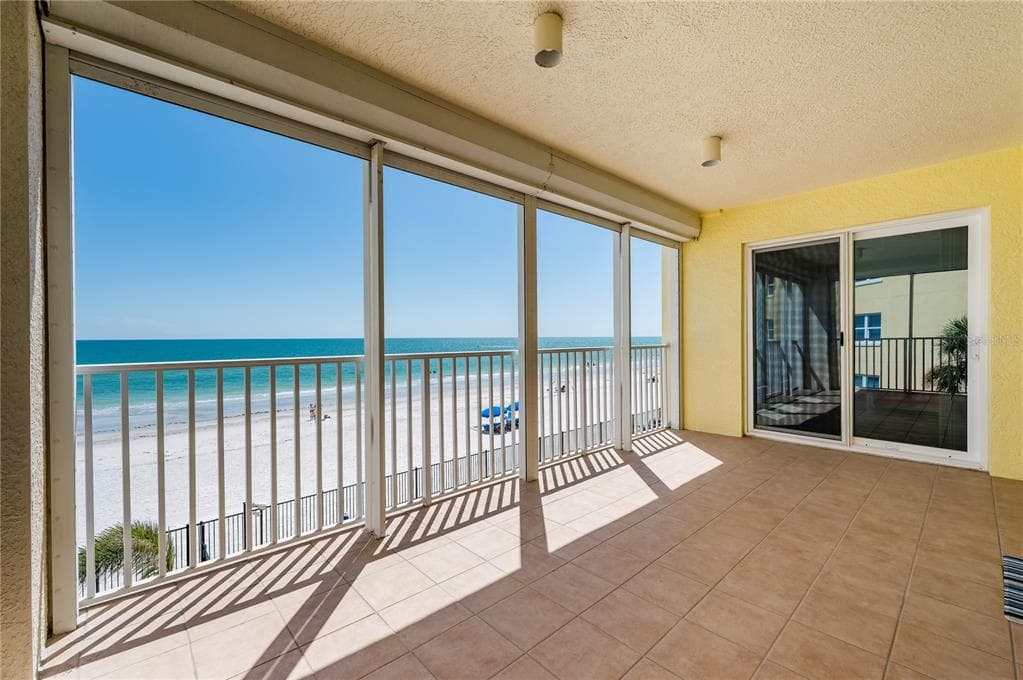 16750 GULF BOULEVARD # 311, NORTH REDINGTON BEACH, FL 33708 — zdjęcie 4