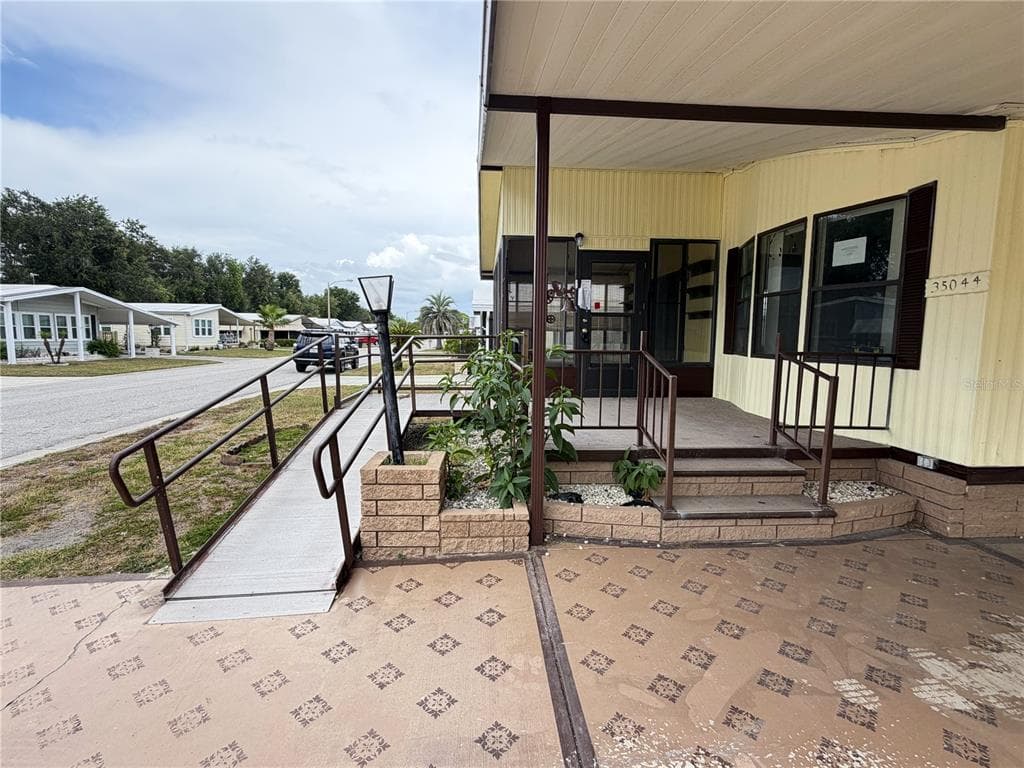 35044 MCCULLOUGHS LEAP, ZEPHYRHILLS, FL 33541 — zdjęcie 3