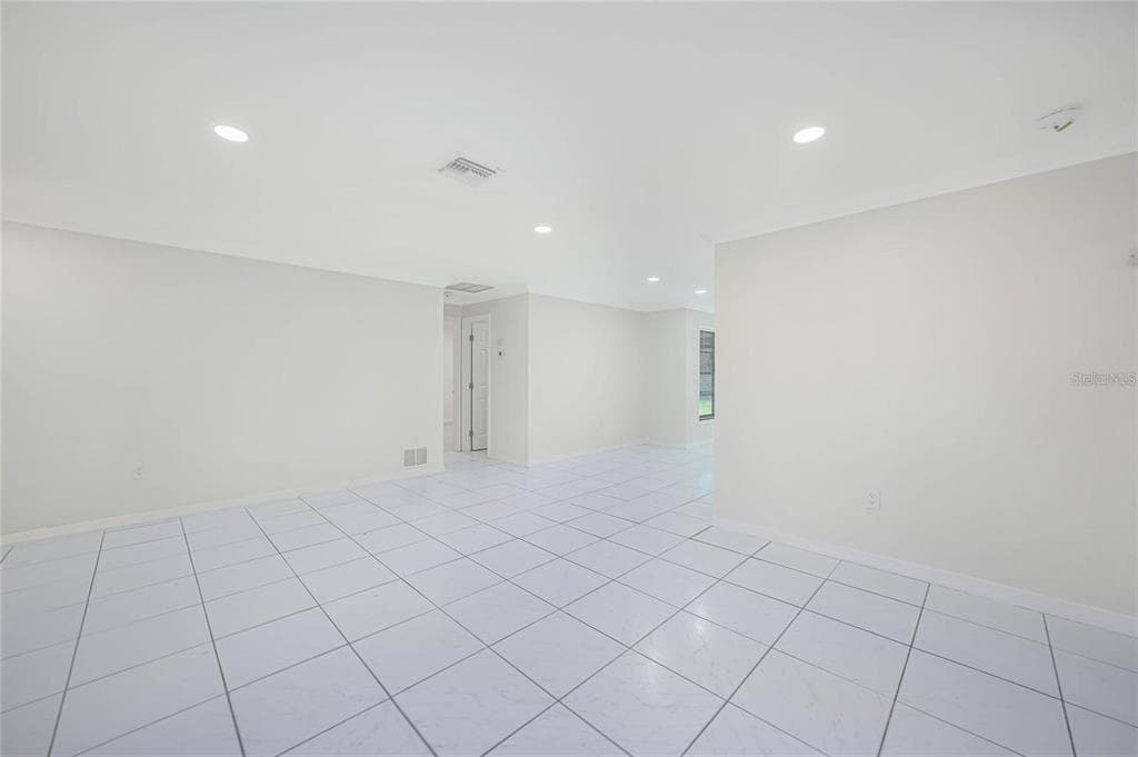 351 & 359 KINDRED BOULEVARD, PORT CHARLOTTE, FL 33954 — zdjęcie 4