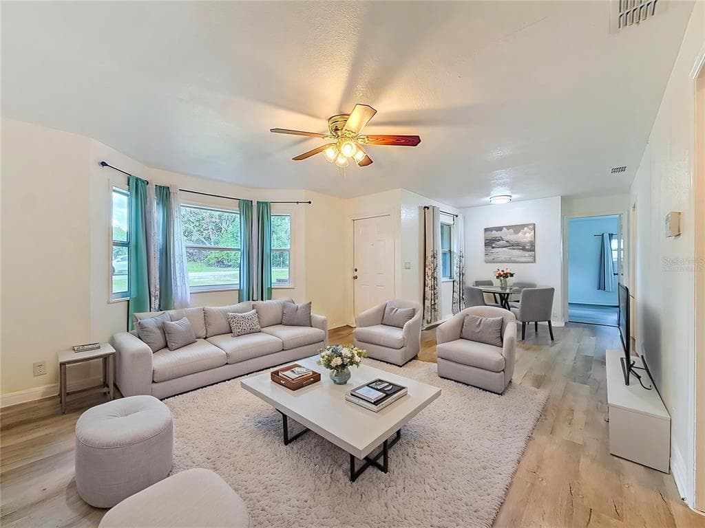 1926 MEADOWRIDGE DRIVE, VALRICO, FL 33596 — zdjęcie 2