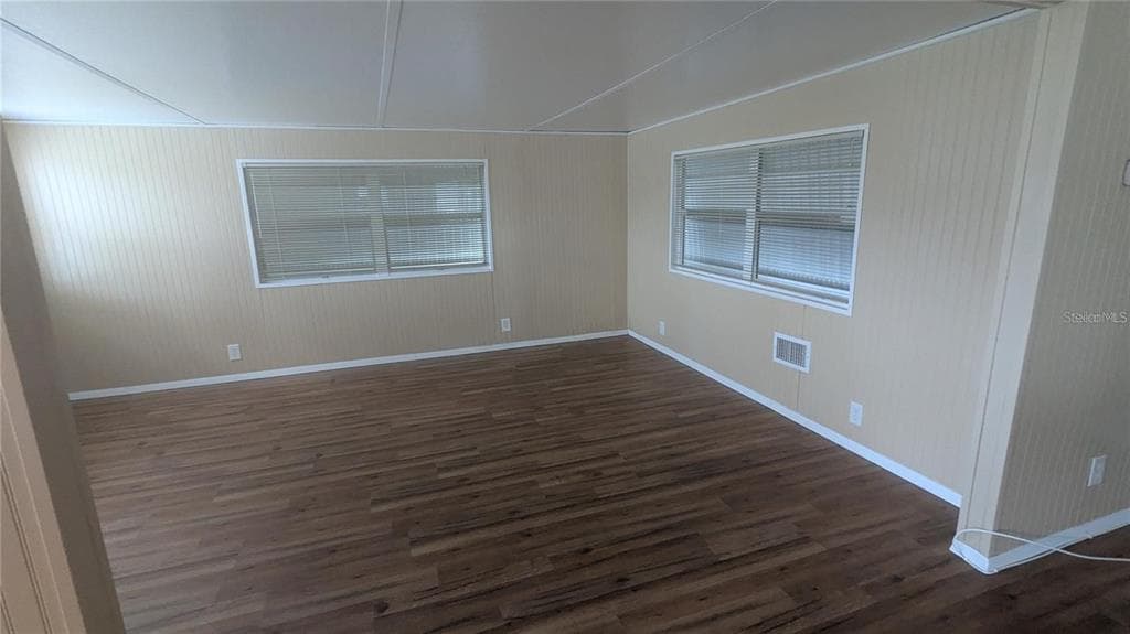 39518 STERLING DRIVE, ZEPHYRHILLS, FL 33542 — zdjęcie 4