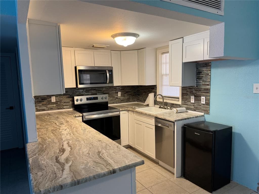 4515` MARINE PARKWAY # 102, NEW PORT RICHEY, FL 34652 — zdjęcie 3