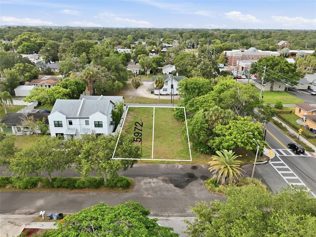 5972 CENTRAL AVENUE, NEW PORT RICHEY, FL 34653