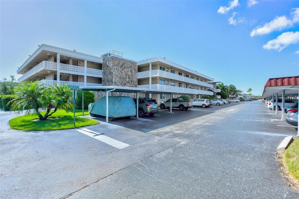 5095 BAY STREET NE # 310, ST PETERSBURG, FL 33703 — zdjęcie 3
