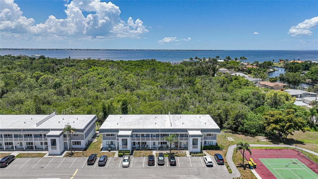 22375 EDGEWATER DRIVE # 236, PUNTA GORDA, FL 33980 — zdjęcie 2