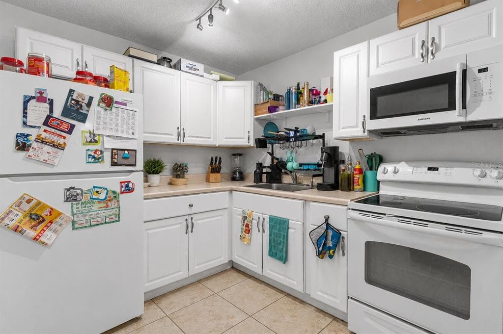 6018 LAKTREE LANE # E, TEMPLE TERRACE, FL 33617 — zdjęcie 5