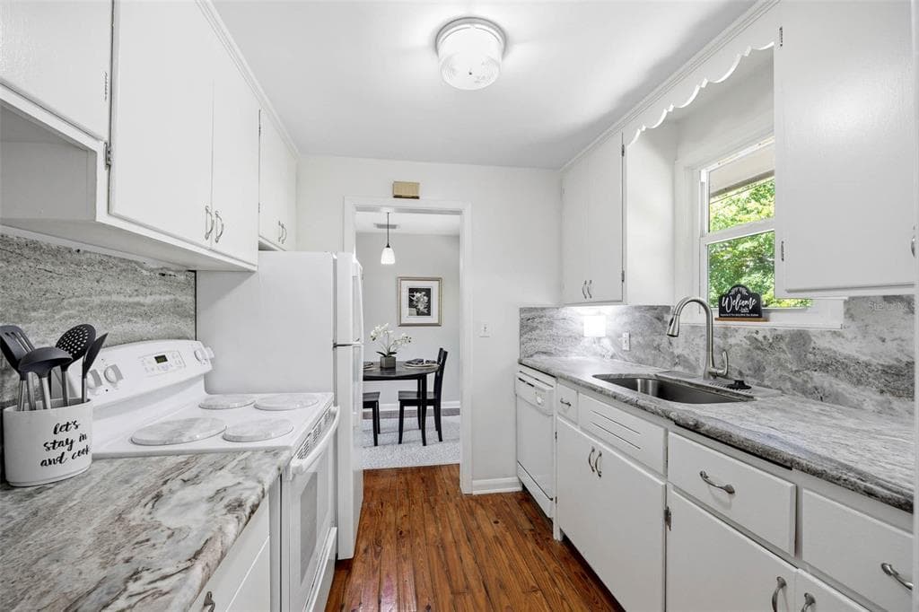1024 MICHIGAN DR E, DUNEDIN, FL 34698 — zdjęcie 5