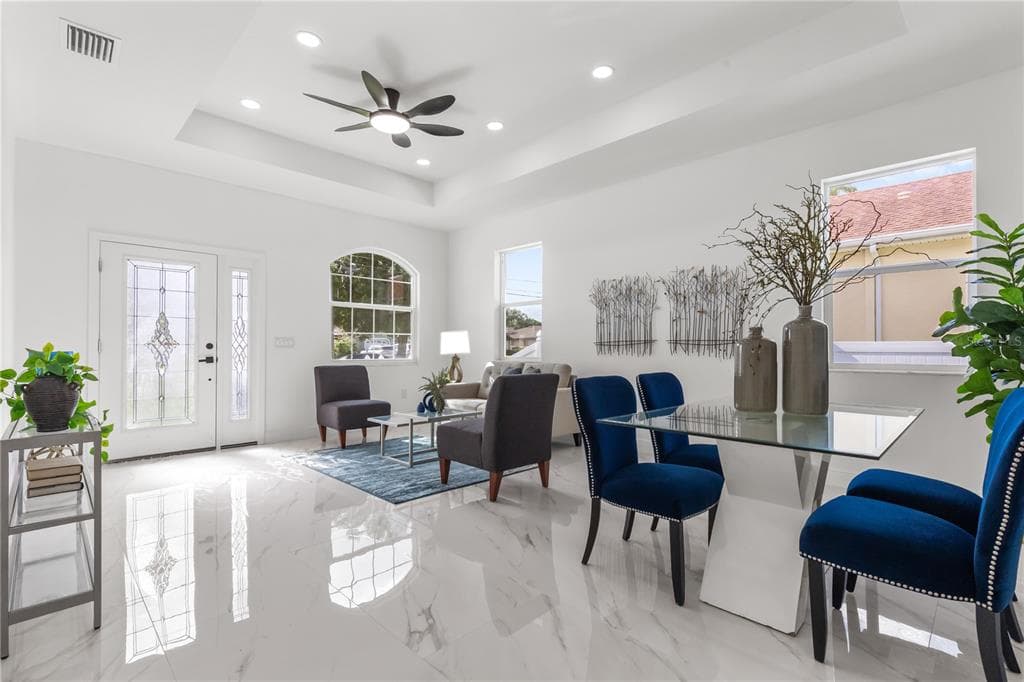 8314 N PADDOCK AVENUE, TAMPA, FL 33614 — zdjęcie 3