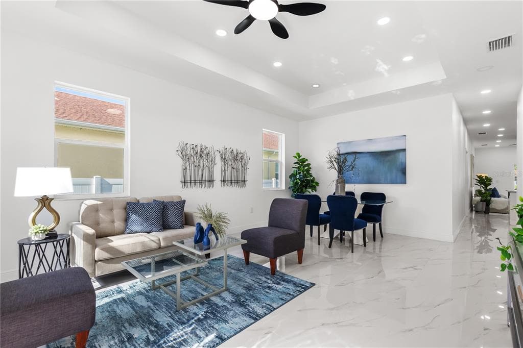 8314 N PADDOCK AVENUE, TAMPA, FL 33614 — zdjęcie 5