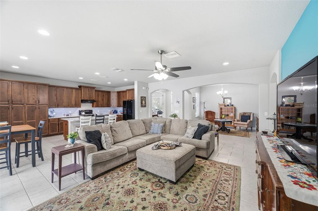 123 N FLORIDA AVENUE, TARPON SPRINGS, FL 34689 — zdjęcie 3
