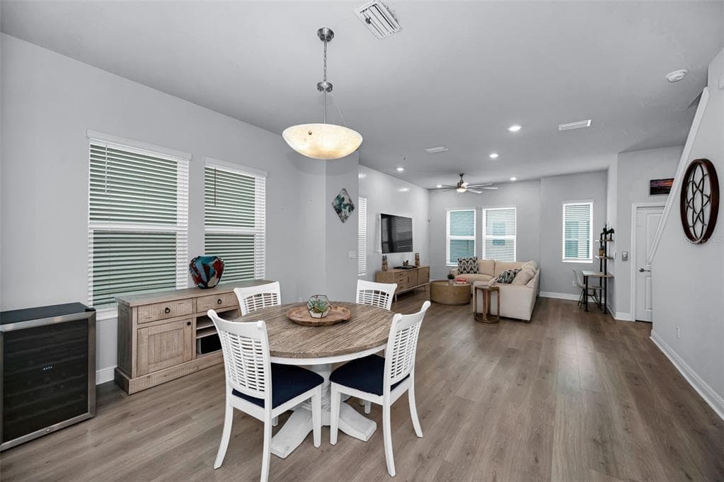2458 MANGUM COURT, SARASOTA, FL 34237 — zdjęcie 5