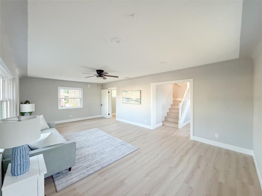 13290 3RD STREET E, MADEIRA BEACH, FL 33708 — zdjęcie 5