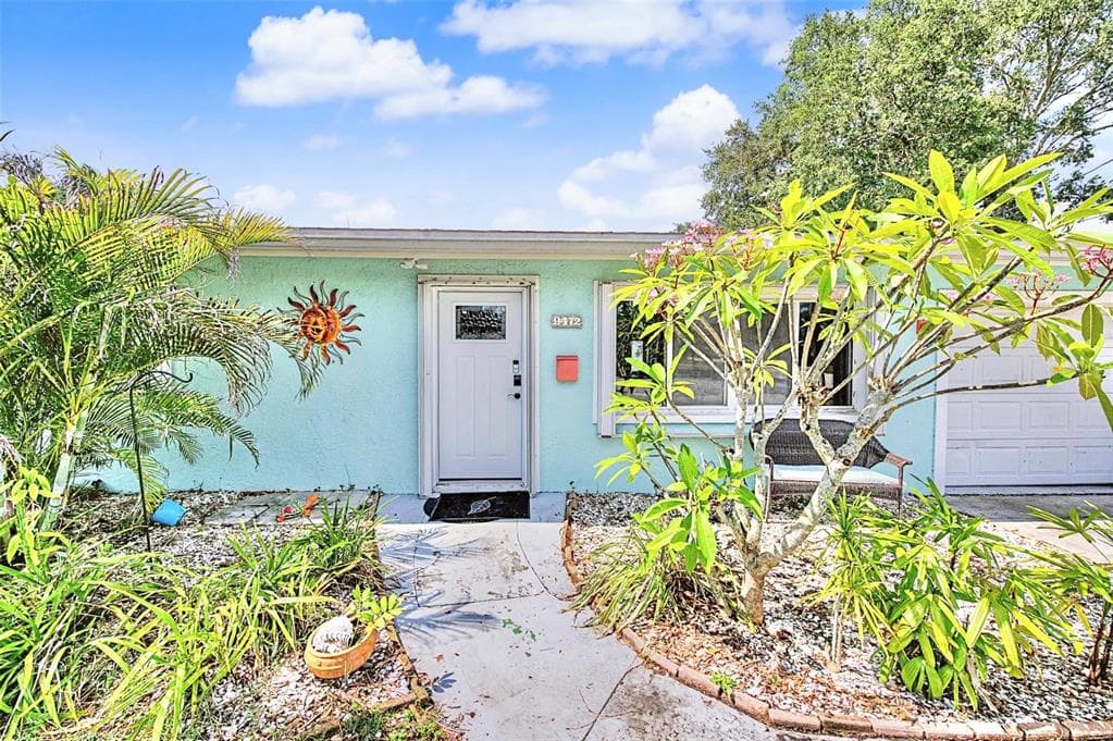 9472 TREASURE LANE NE, ST PETERSBURG, FL 33702 — zdjęcie 2