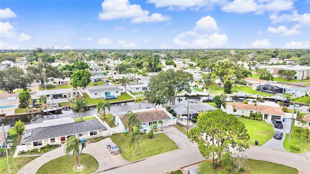 9472 TREASURE LANE NE, ST PETERSBURG, FL 33702 — zdjęcie 4