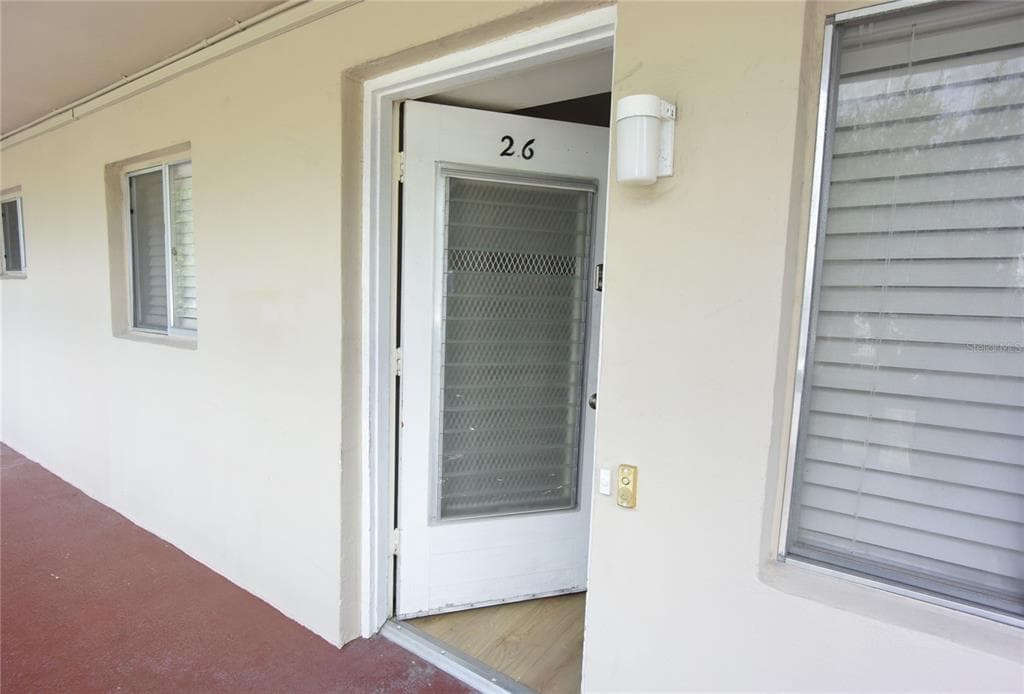 3751 S SCHOOL AVENUE # 26, SARASOTA, FL 34239 — zdjęcie 2