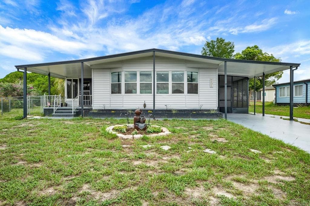 8431 MOONLIGHT AVENUE, BROOKSVILLE, FL 34613