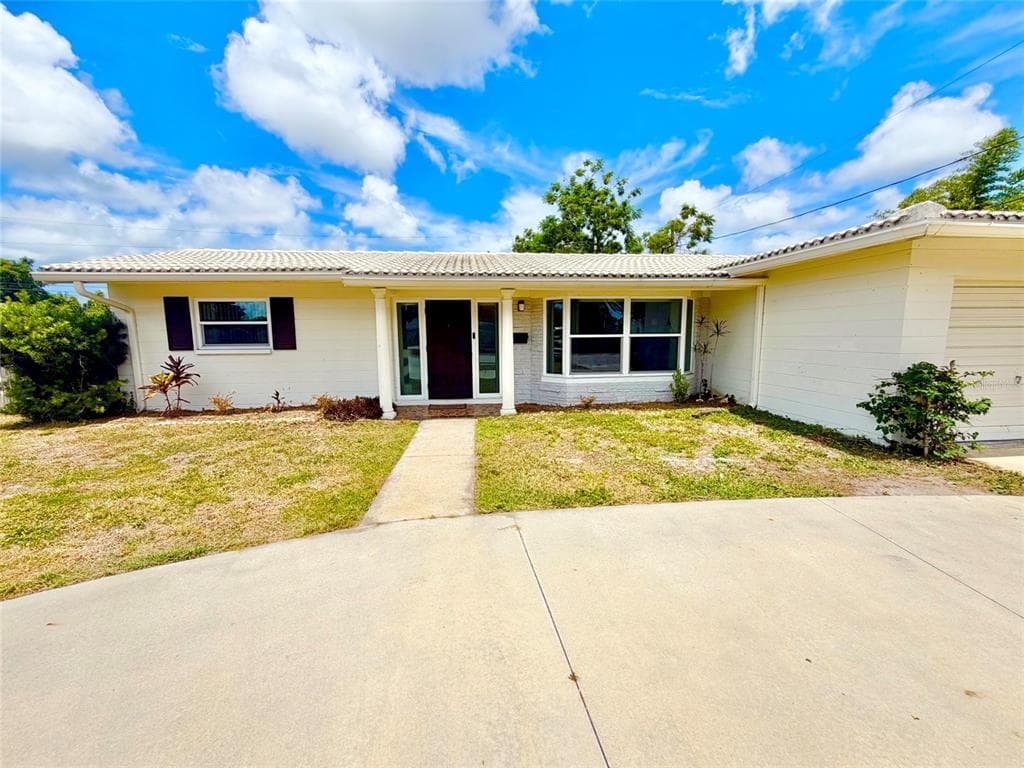3300 58TH STREET N, ST PETERSBURG, FL 33701 — zdjęcie 2