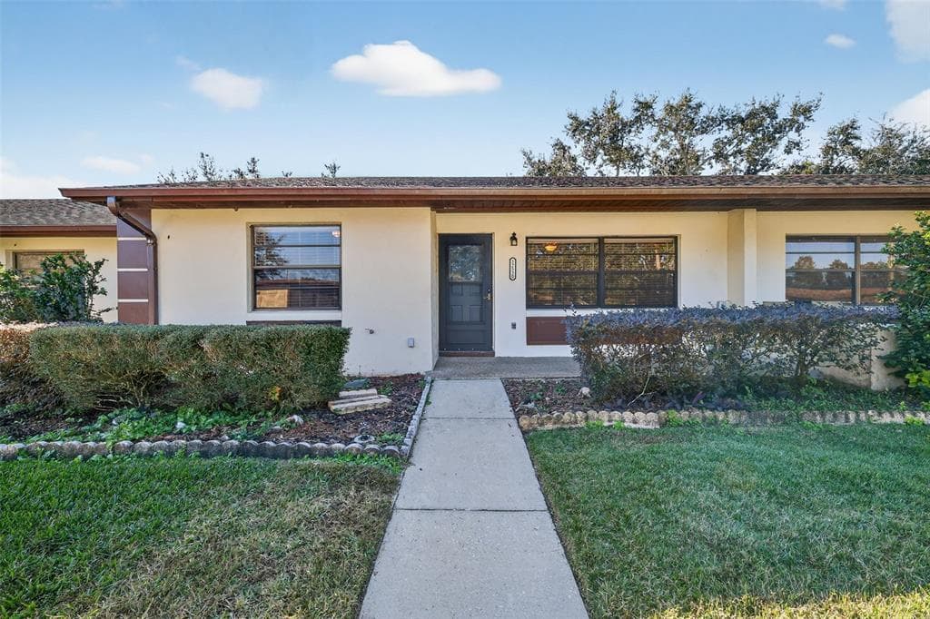 12520 ORANGEWOOD COURT, TAVARES, FL 32778