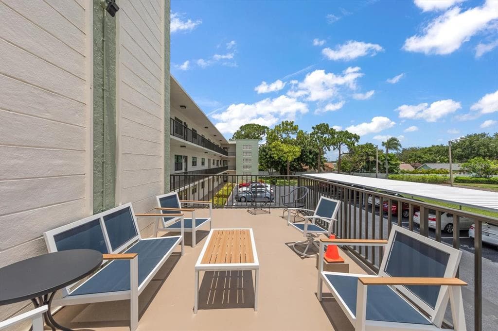 5980 TERRACE PARK DRIVE N # 310, ST PETERSBURG, FL 33709 — zdjęcie 5