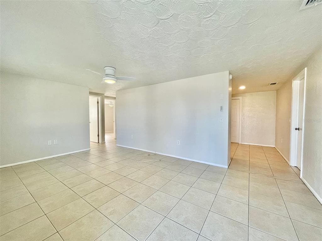 5814 1ST AVENUE, NEW PORT RICHEY, FL 34652 — zdjęcie 3