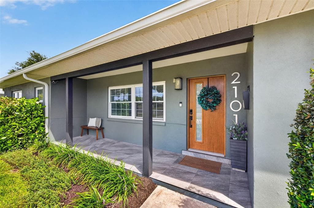 2101 37TH STREET N, ST PETERSBURG, FL 33713 — zdjęcie 3