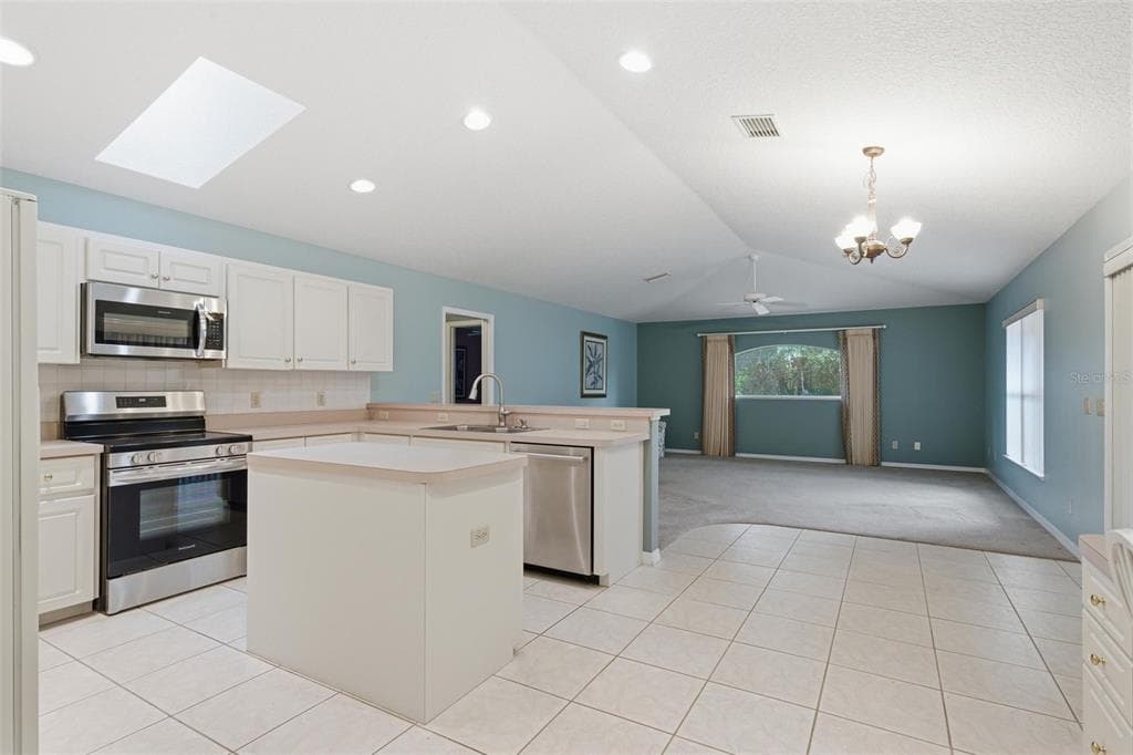 1204 N MEDITERRANEAN WAY, INVERNESS, FL 34453 — zdjęcie 2