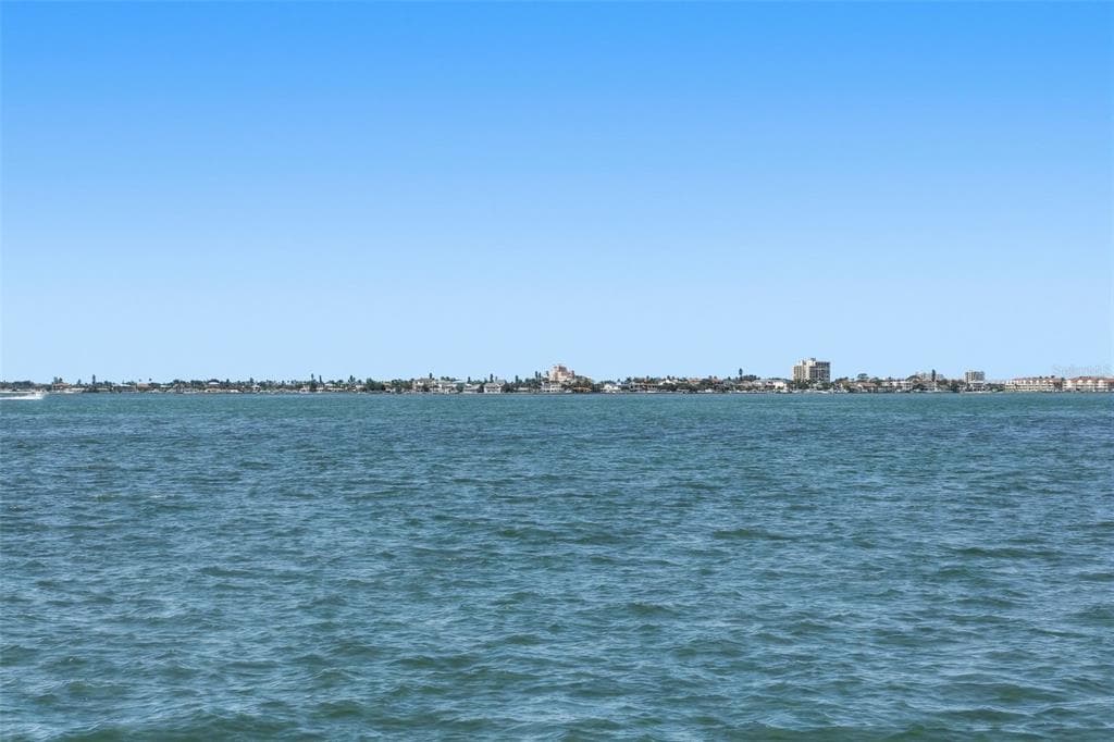 2869 SEABREEZE DRIVE S, GULFPORT, FL 33707