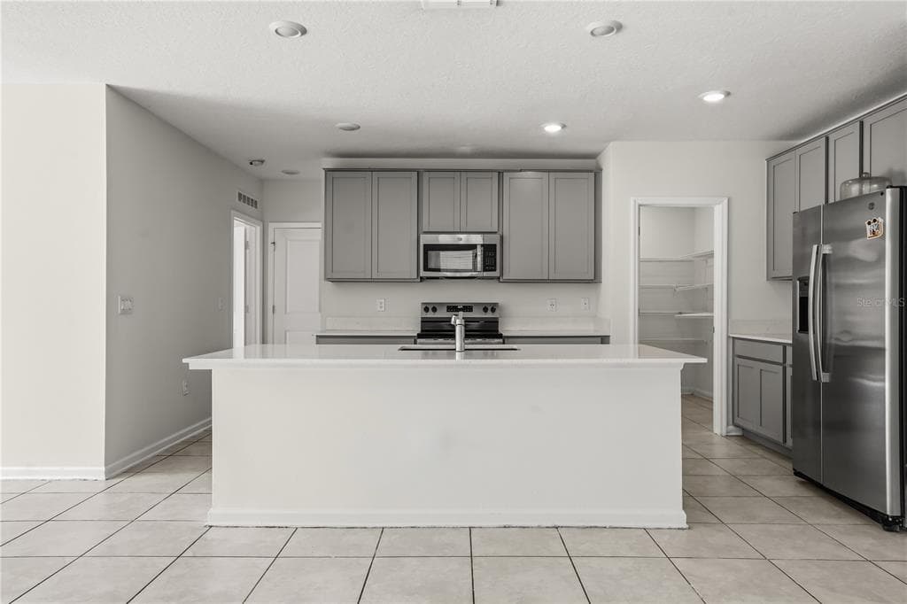 1721 WHITE WATER COURT, DAVENPORT, FL 33837 — zdjęcie 5