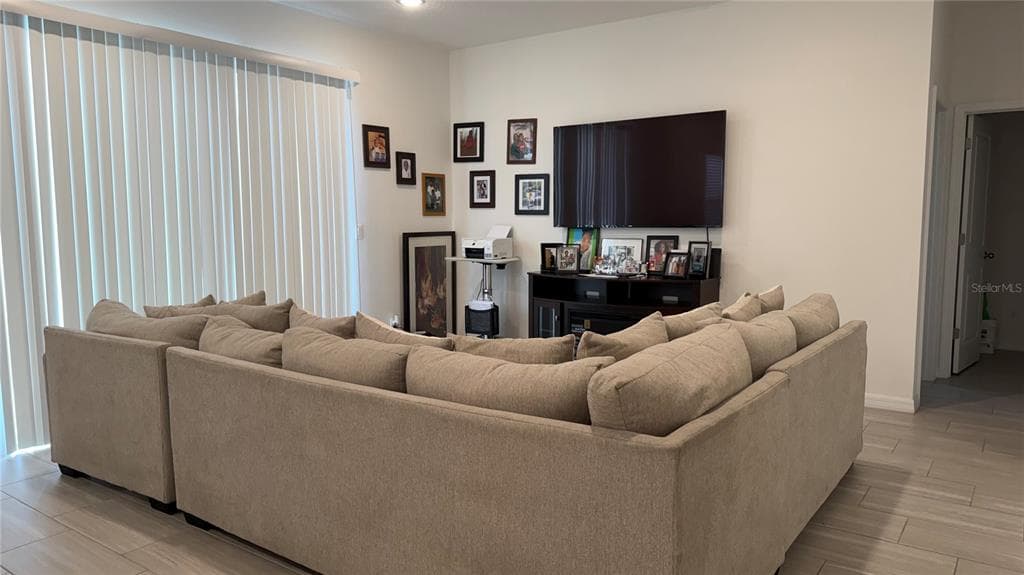 408 CIERRA OAKS CIRCLE, LADY LAKE, FL 32159 — zdjęcie 5