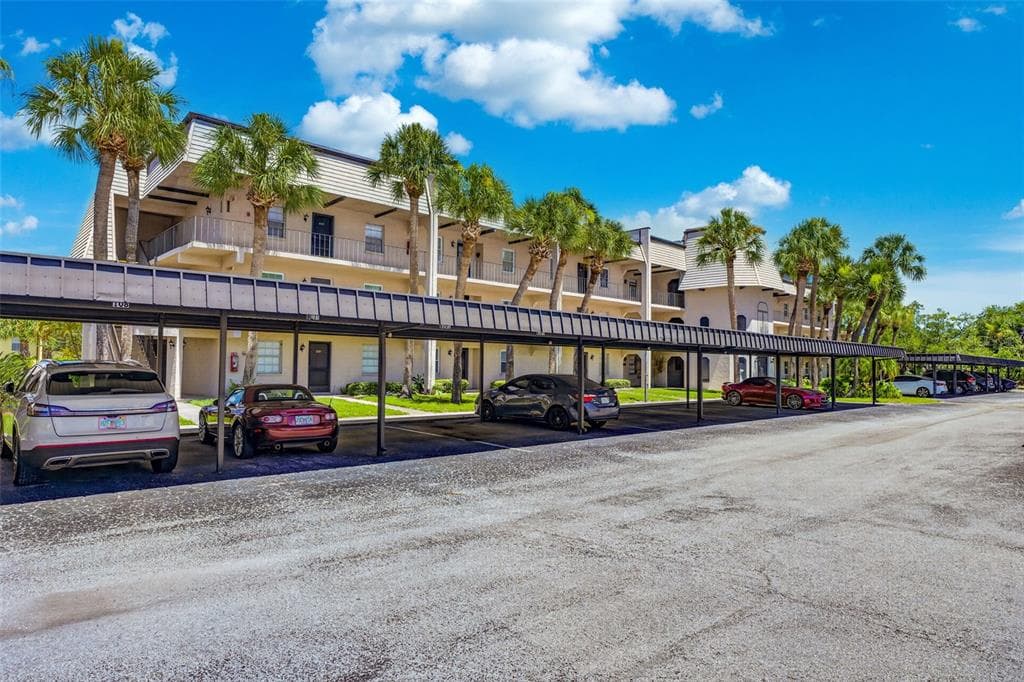 8693 BARDMOOR BOULEVARD # 301B, LARGO, FL 33777 — zdjęcie 2