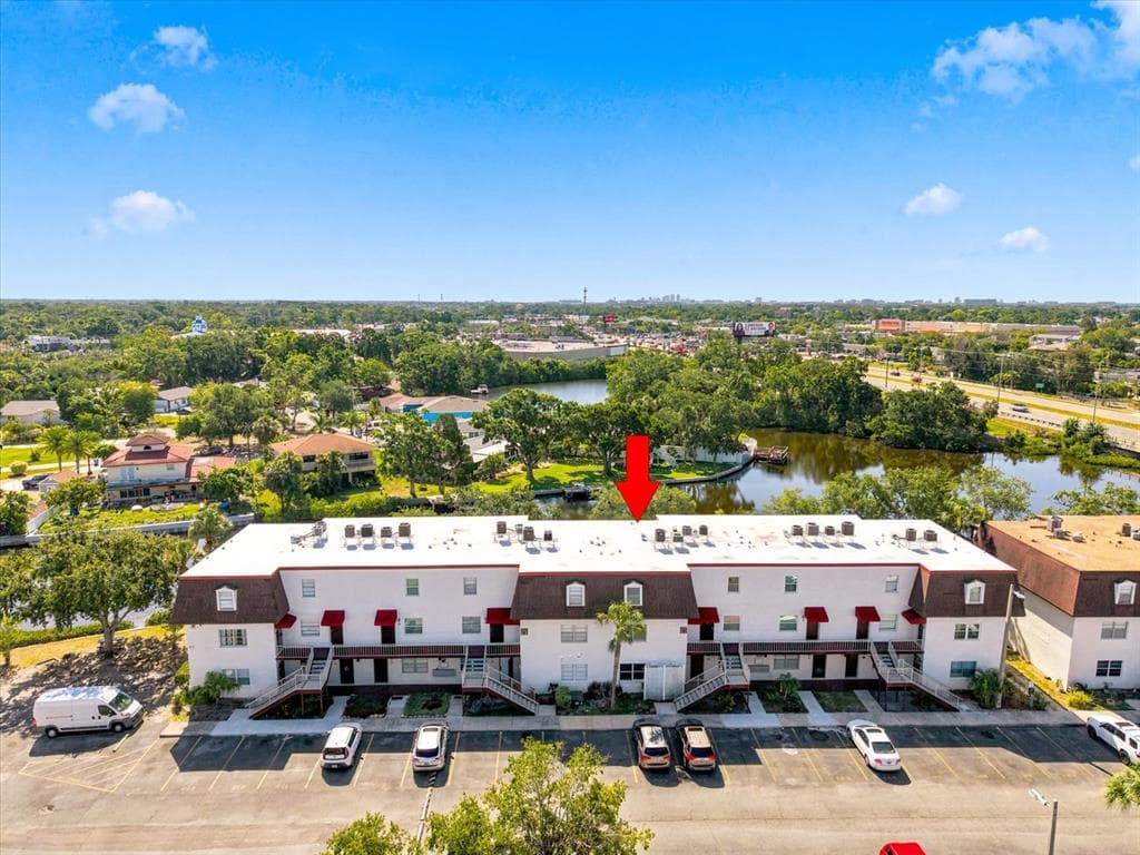 9009 TUDOR DRIVE # G206, TAMPA, FL 33615