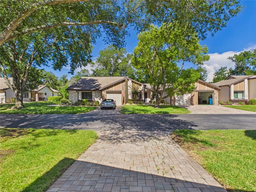 7511 HEATHER WALK DRIVE, WEEKI WACHEE, FL 34613 — zdjęcie 2