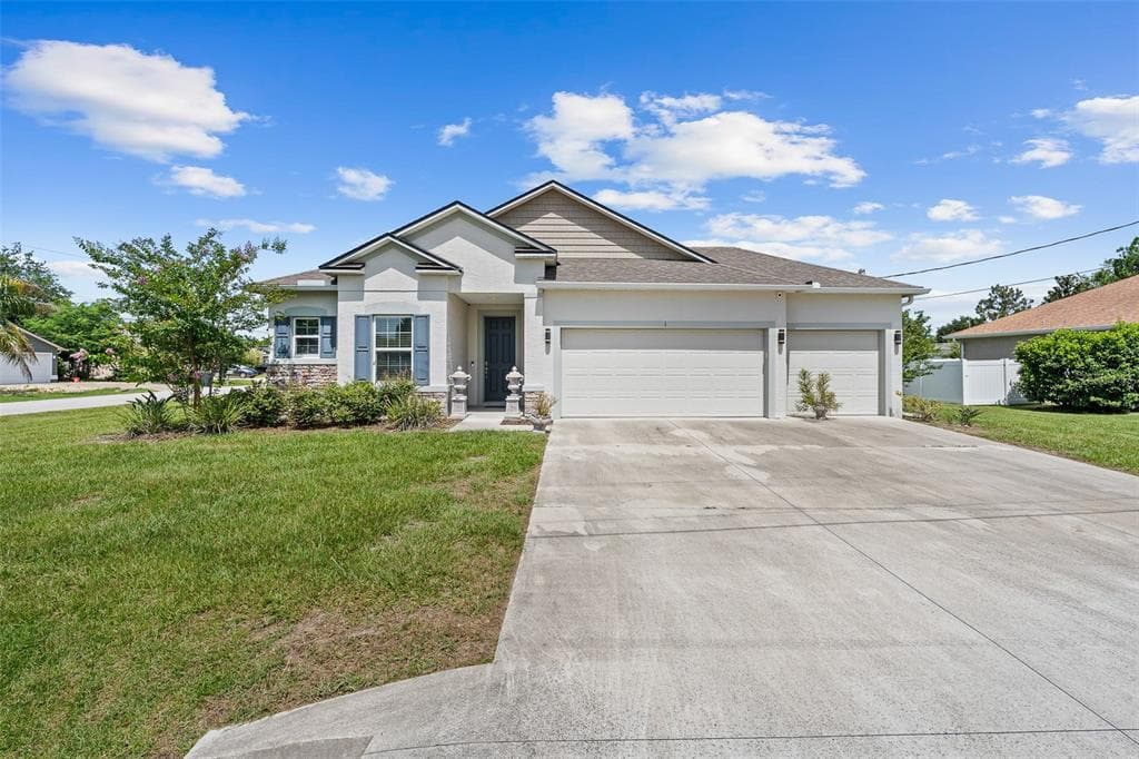 1 LYONS PLACE, PALM COAST, FL 32137