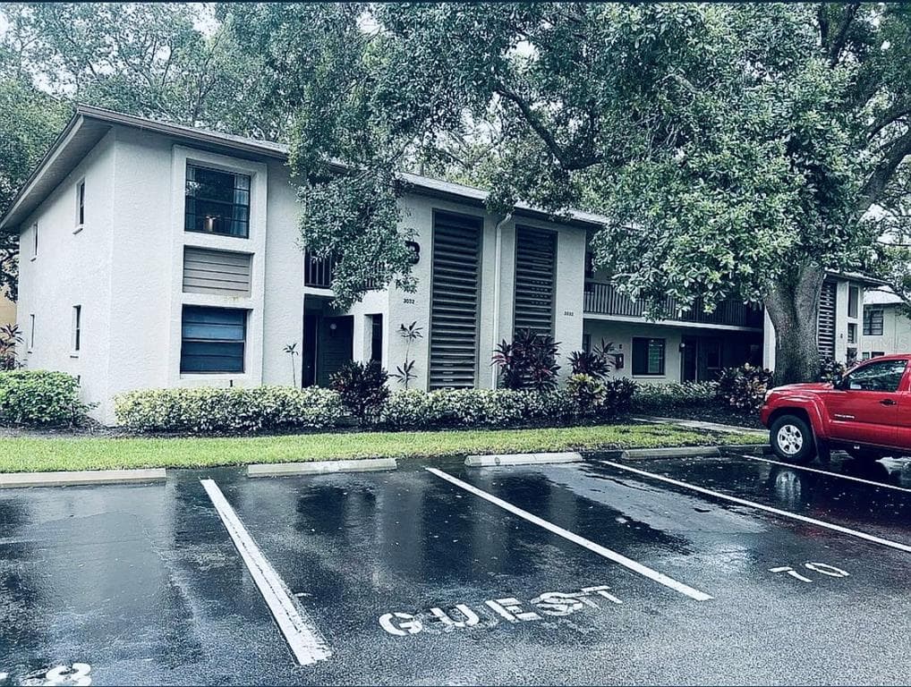 3032 EASTLAND BOULEVARD # B202, CLEARWATER, FL 33761