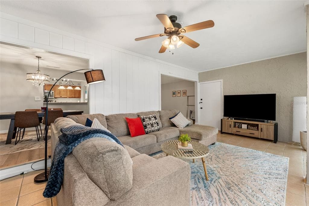 2660 SW 14TH DRIVE # 125, GAINESVILLE, FL 32608 — zdjęcie 5