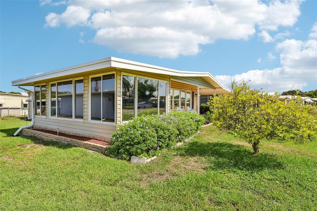 1433 APACHE CIRCLE, TAVARES, FL 32778 — zdjęcie 2