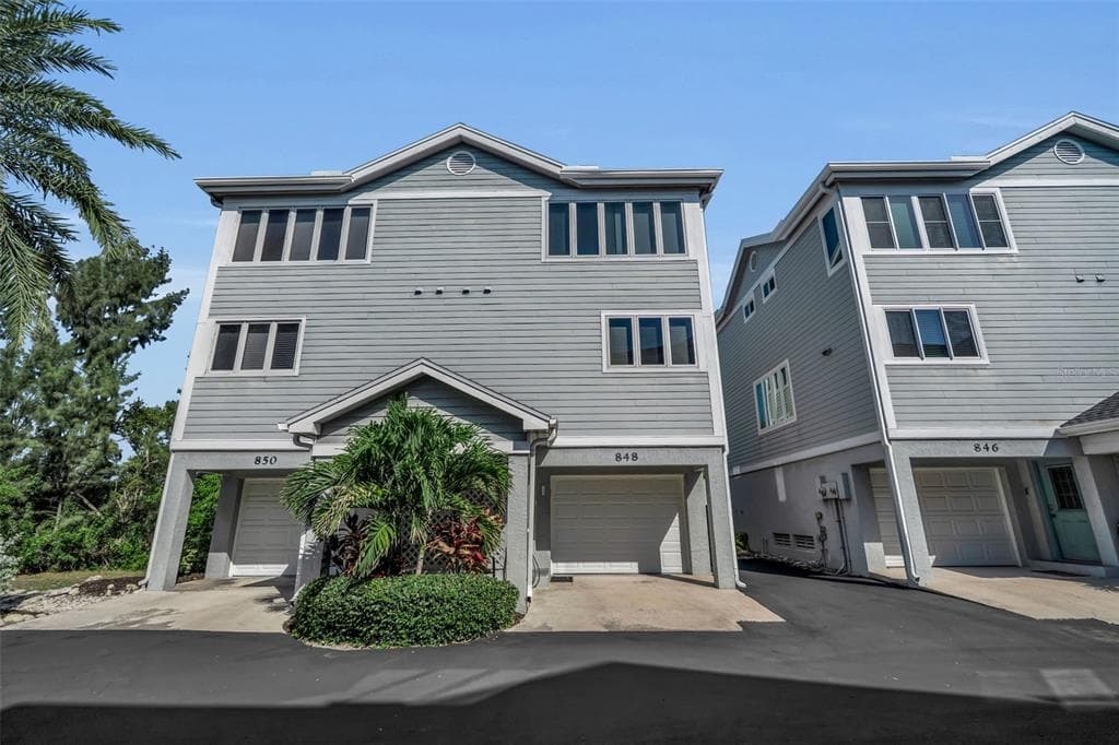 848 EVERGREEN WAY, LONGBOAT KEY, FL 34228