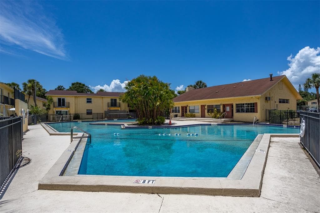 7612 NACIDO COURT, TAMPA, FL 33615 — zdjęcie 2