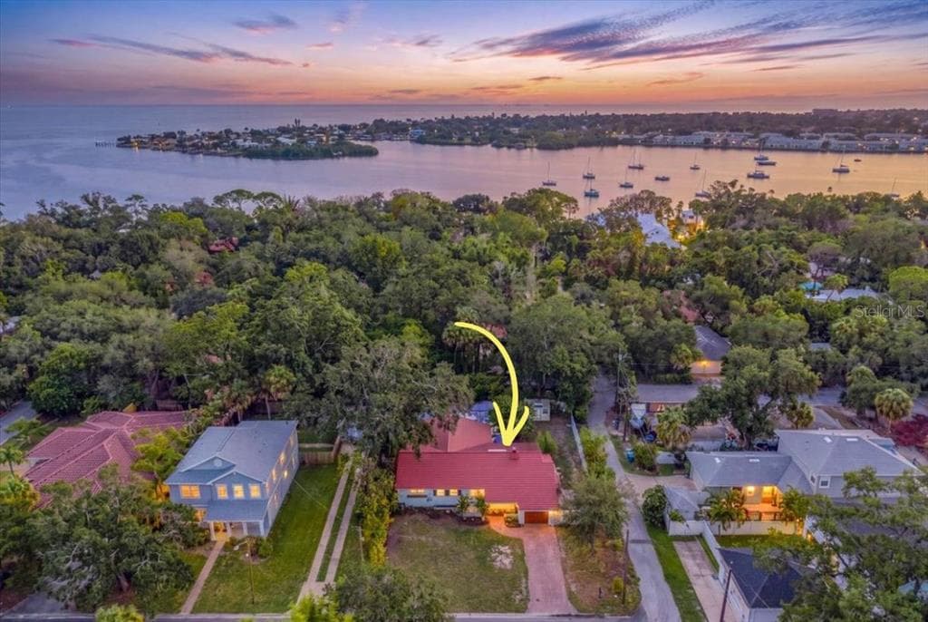 222 26TH AVENUE S, ST PETERSBURG, FL 33705