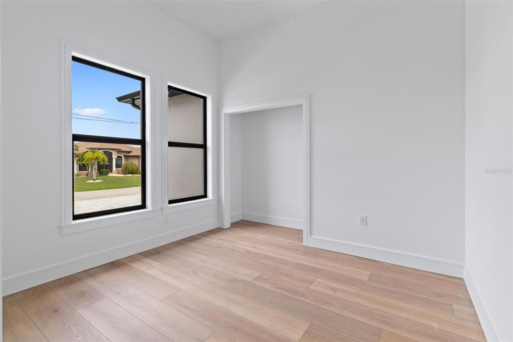 15037 ALSASK CIRCLE, PORT CHARLOTTE, FL 33981 — zdjęcie 4